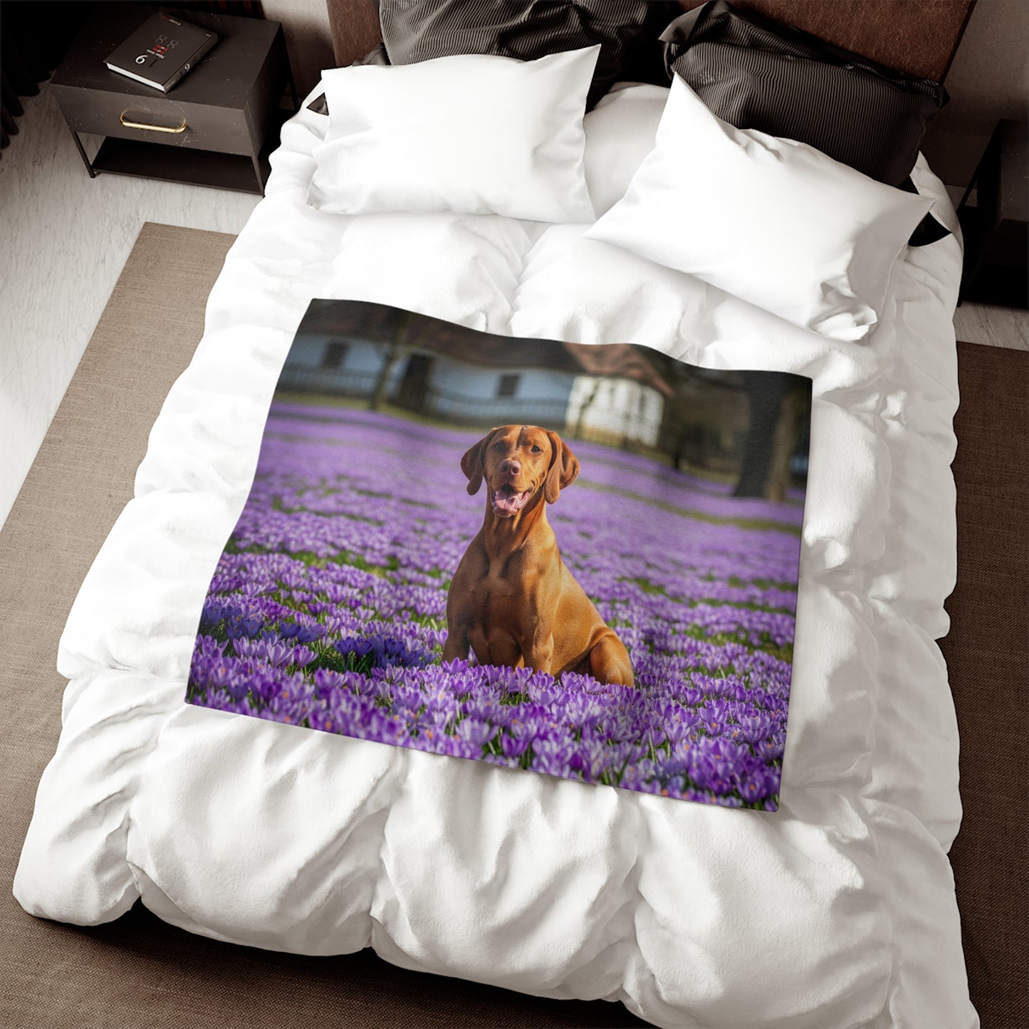 Vizsla Sweatshirt Blanket