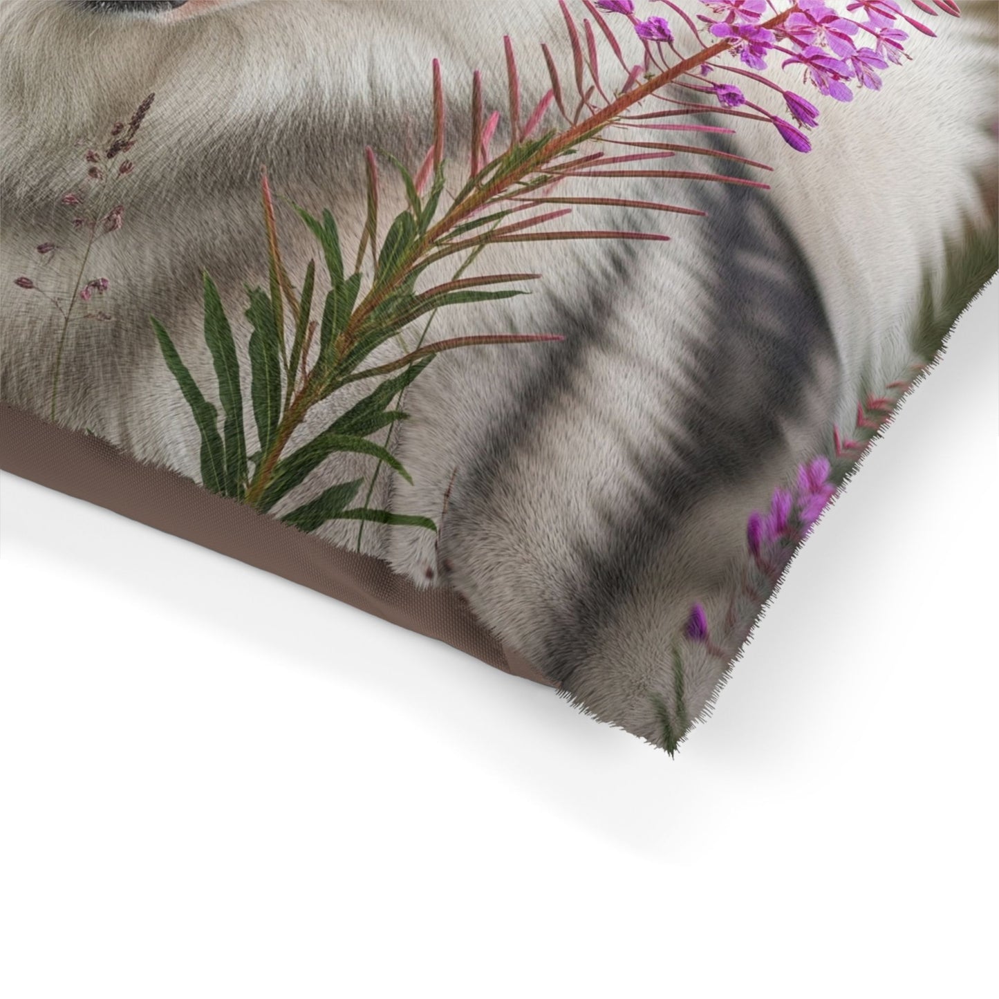Alaskan Malamute Pet Bed