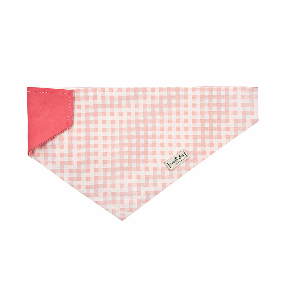 Bandana para perro con cuello a cuadros de verano en color rosa guinga