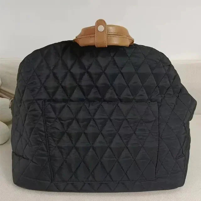 Le sac de transport matelassé Verona Luxe Carrier - Sac de transport de créateur pour animaux de compagnie