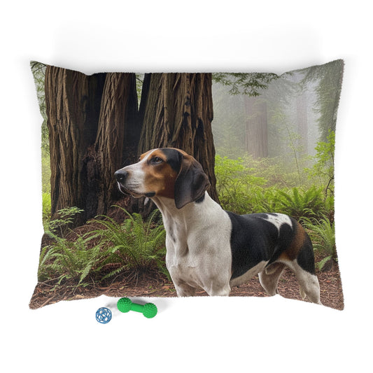 Majestic Tree Hound Pet Bed