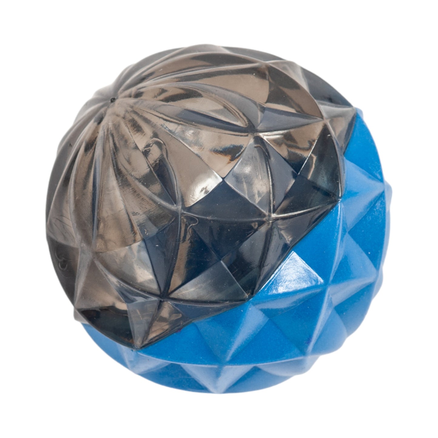 Country Living Geometric Textured Ball Dog Chew Toy, Interactive Rubber Toy for Mental Stimulation – Large