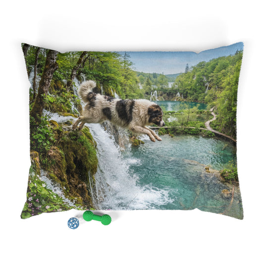 Tornjak Pet Bed