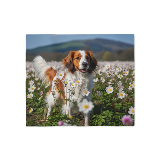 Nederlandse Kooikerhondje Sweatshirt Blanket