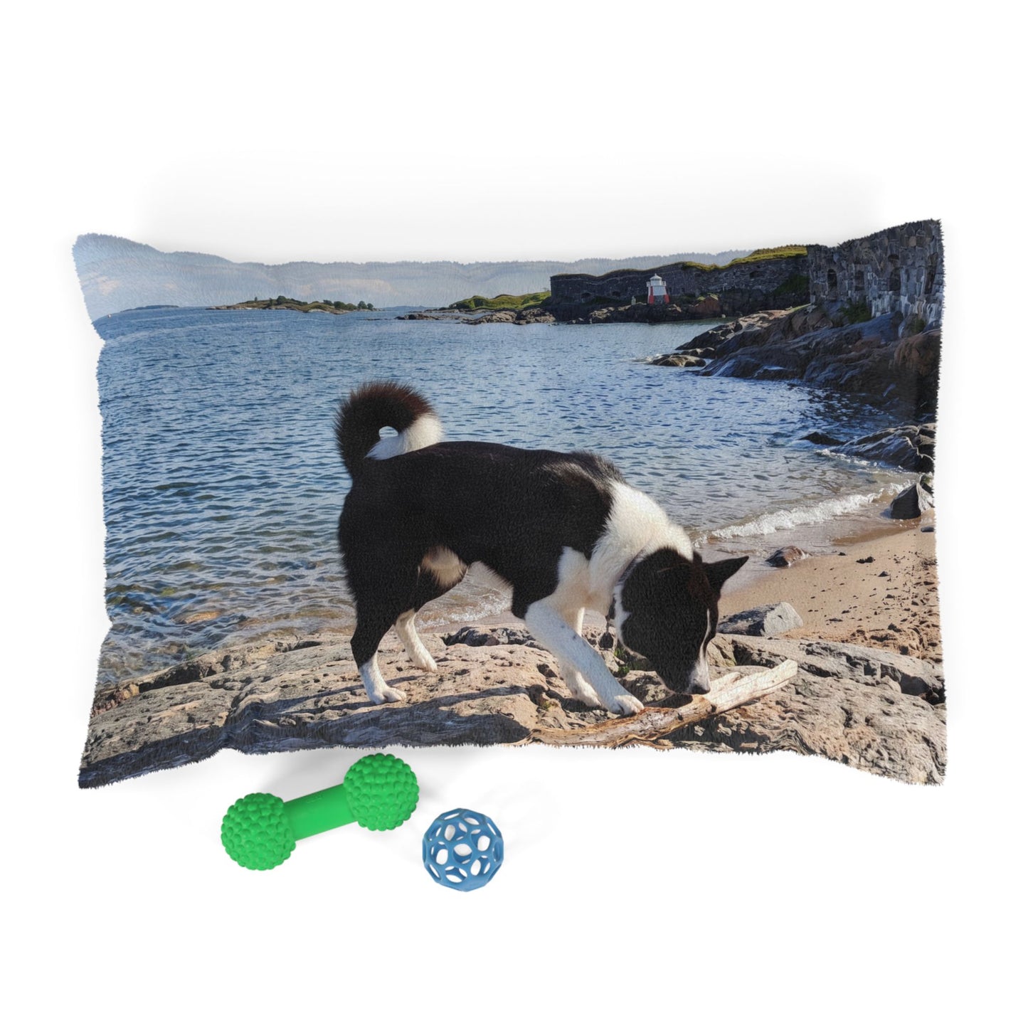 Karelian Bear Dog Pet Bed