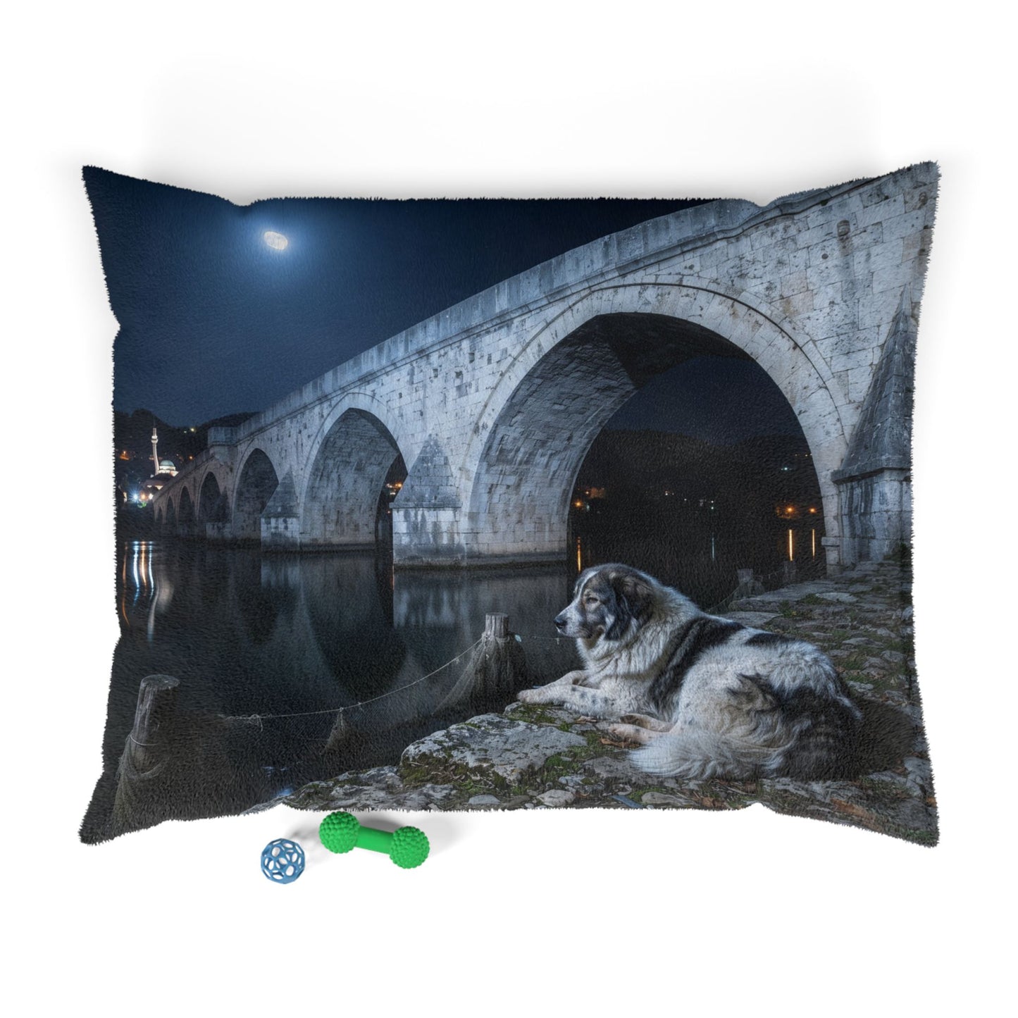 Tornjak Pet Bed