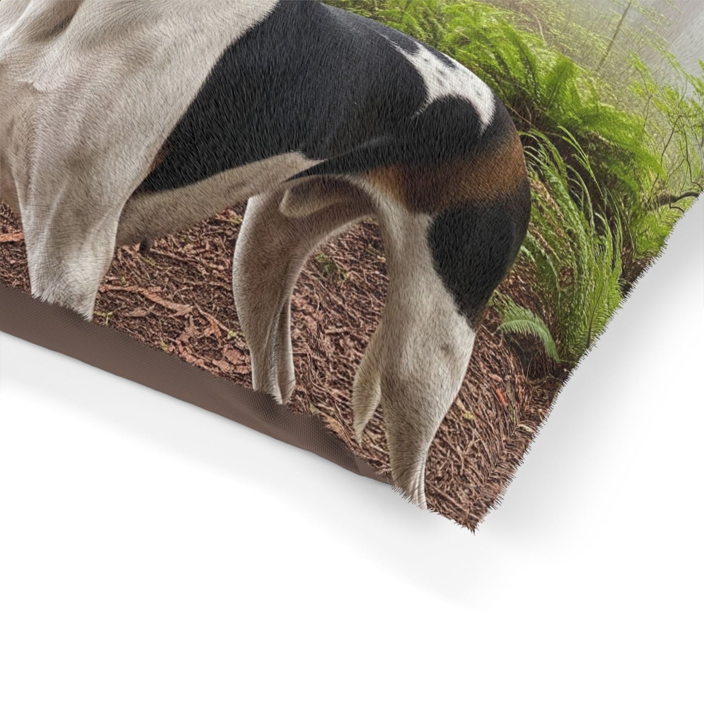 Majestic Tree Hound Pet Bed