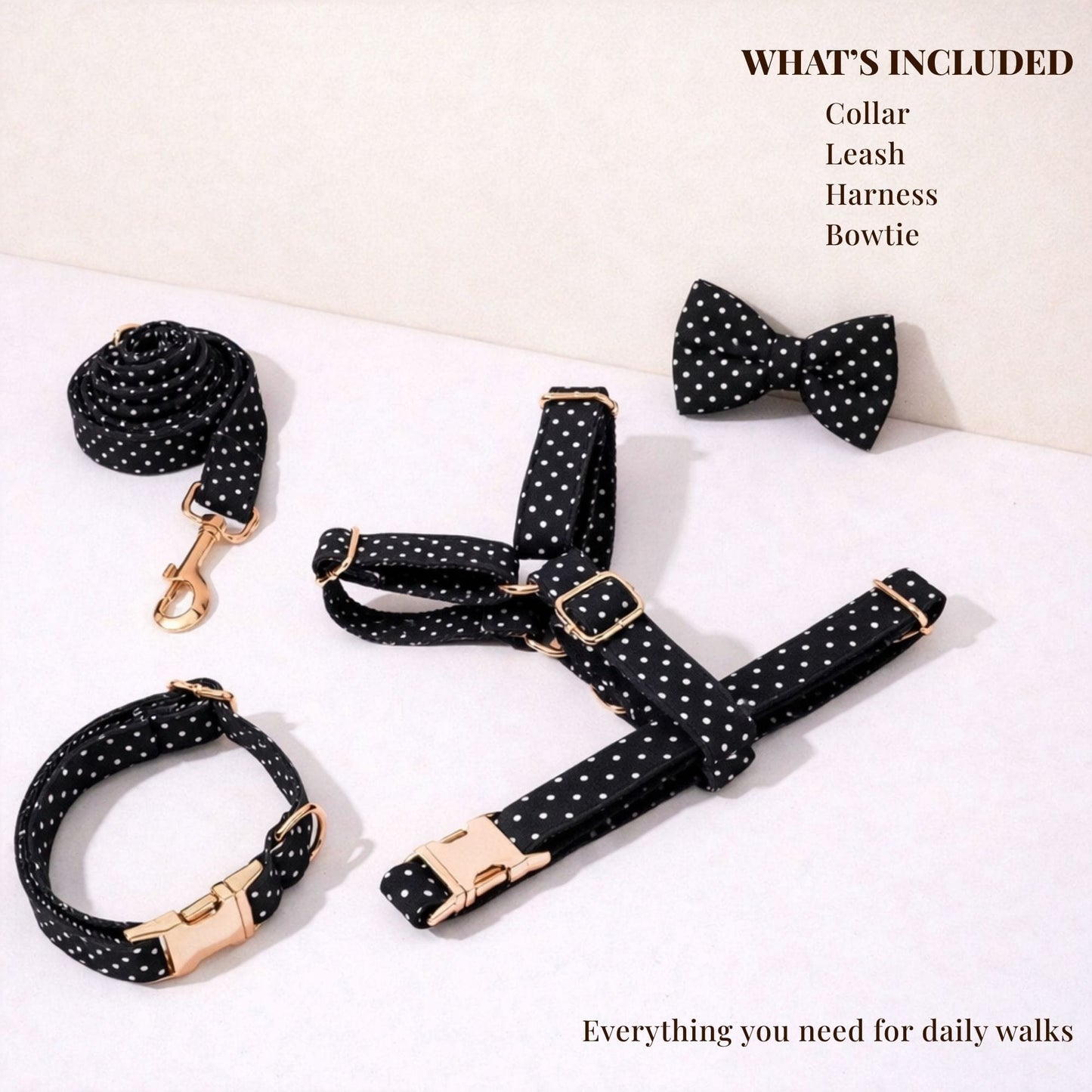 Ensemble classique personnalisé à pois noirs
