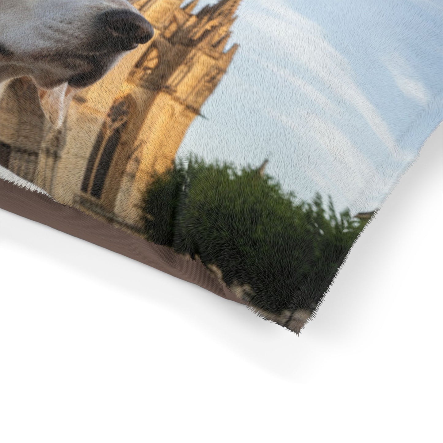 Chien de Porcelaine Pet Bed