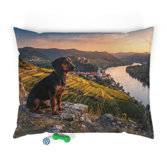 Tyrolean Hound Pet Bed