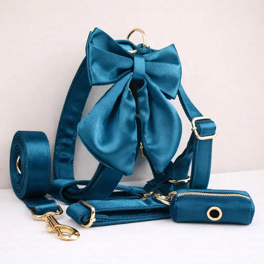 Ensemble classique personnalisé en satin bleu-vert