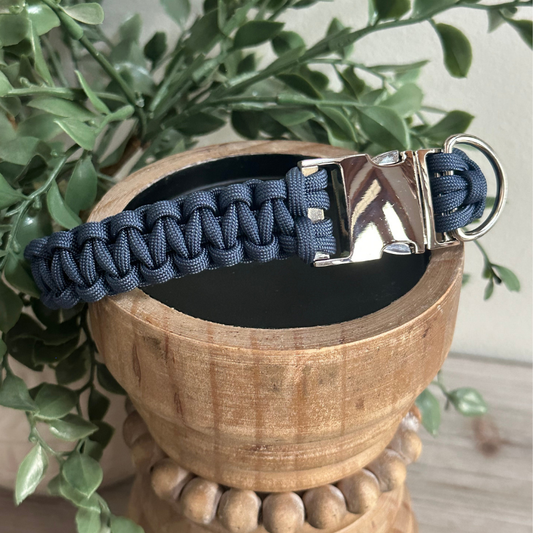 Collier pour chien fait main avec tresse cobra bleu marine