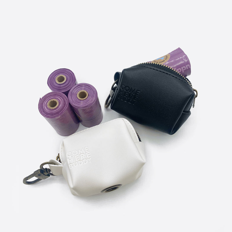Distributeur de sacs à déjections canines en cuir