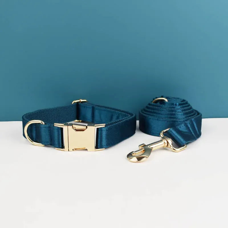 Ensemble classique personnalisé en satin bleu-vert