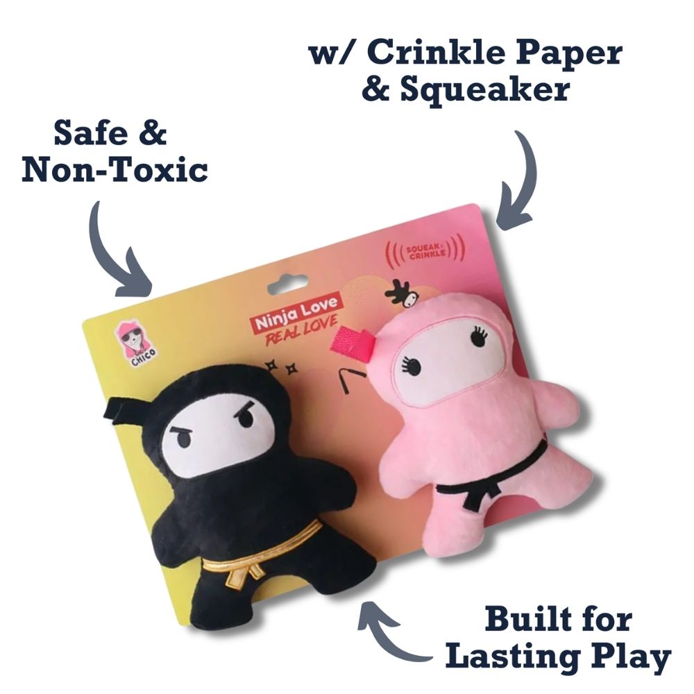 Coffret cadeau de peluches pour chien Ninja Love rose et noir – avec couineur et papier froissé pour des heures de jeu amusantes
