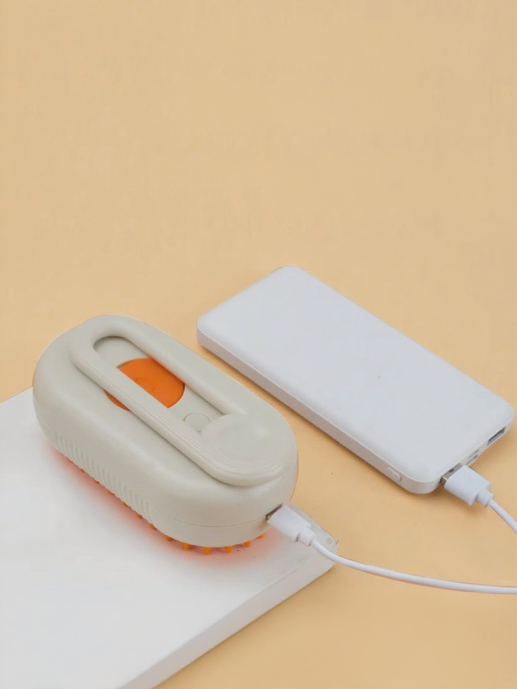 Brosse de toilettage vapeur 4 en 1 Milou &amp; Lumi