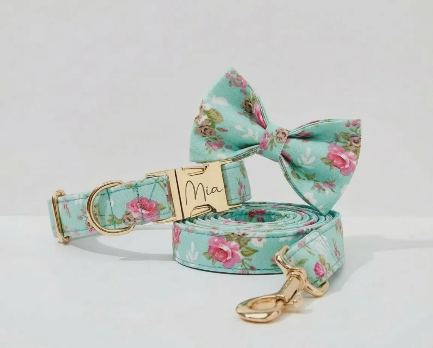 Conjunto clásico floral personalizado de Blue Blossom