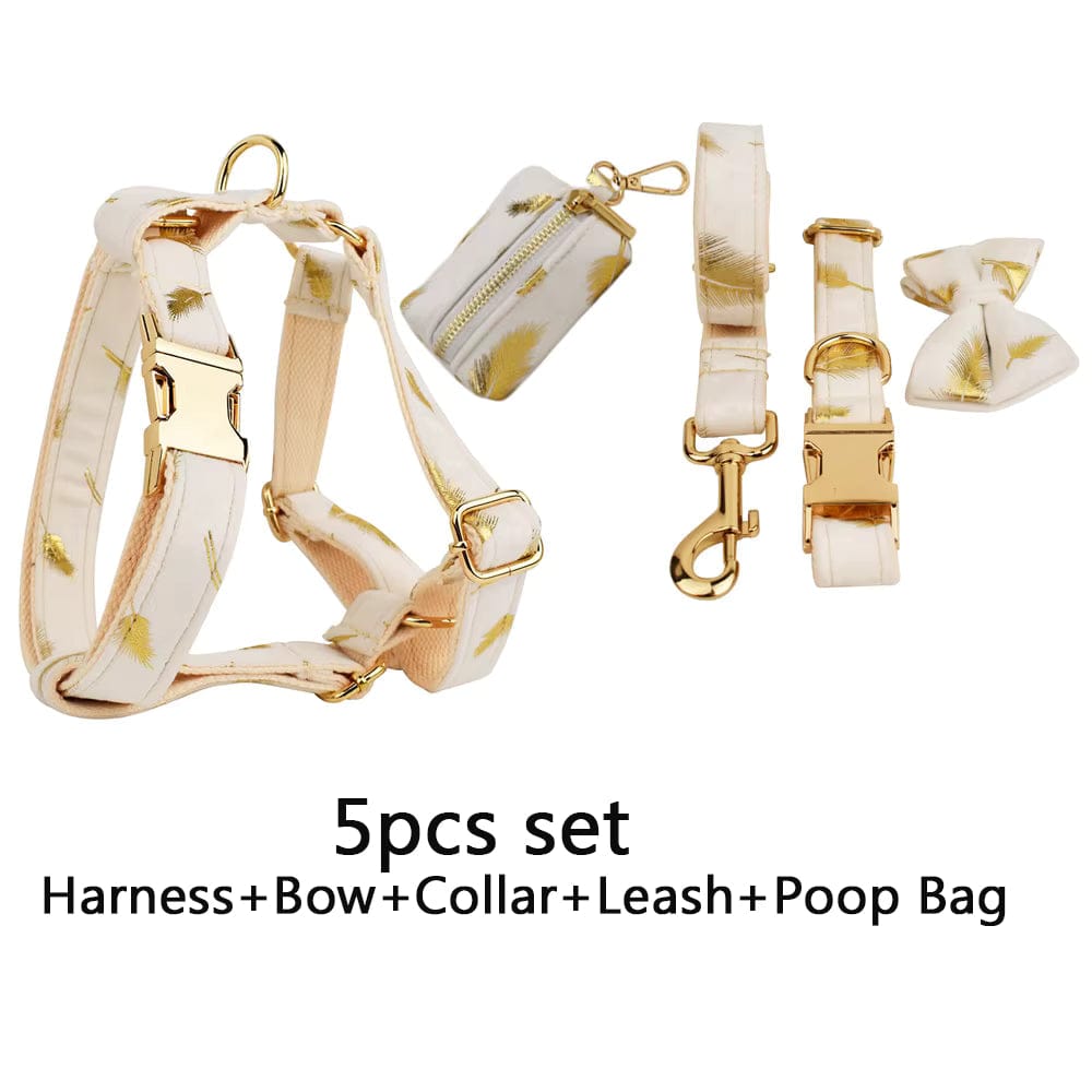 Conjunto clásico de terciopelo con hoja de oro y marfil personalizado