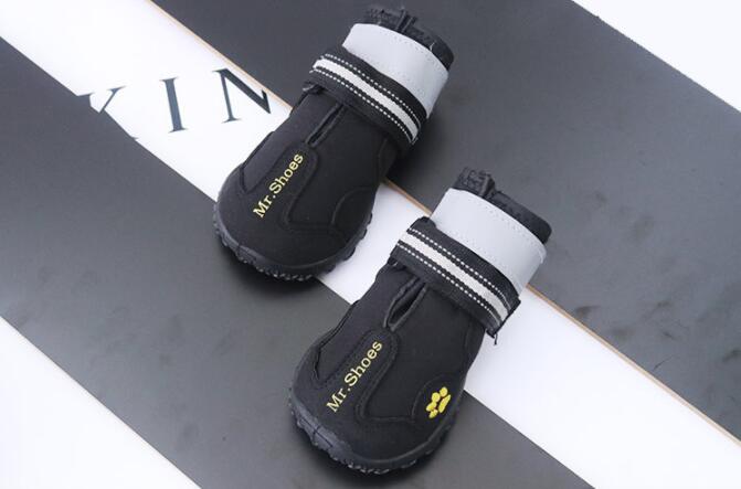 Chaussures/bottes imperméables pour chiens de taille moyenne à grande