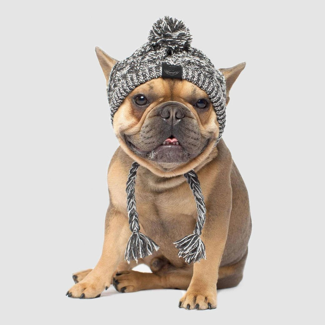 Gorros de punto cálidos para mascotas con bola esponjosa para otoño e invierno 