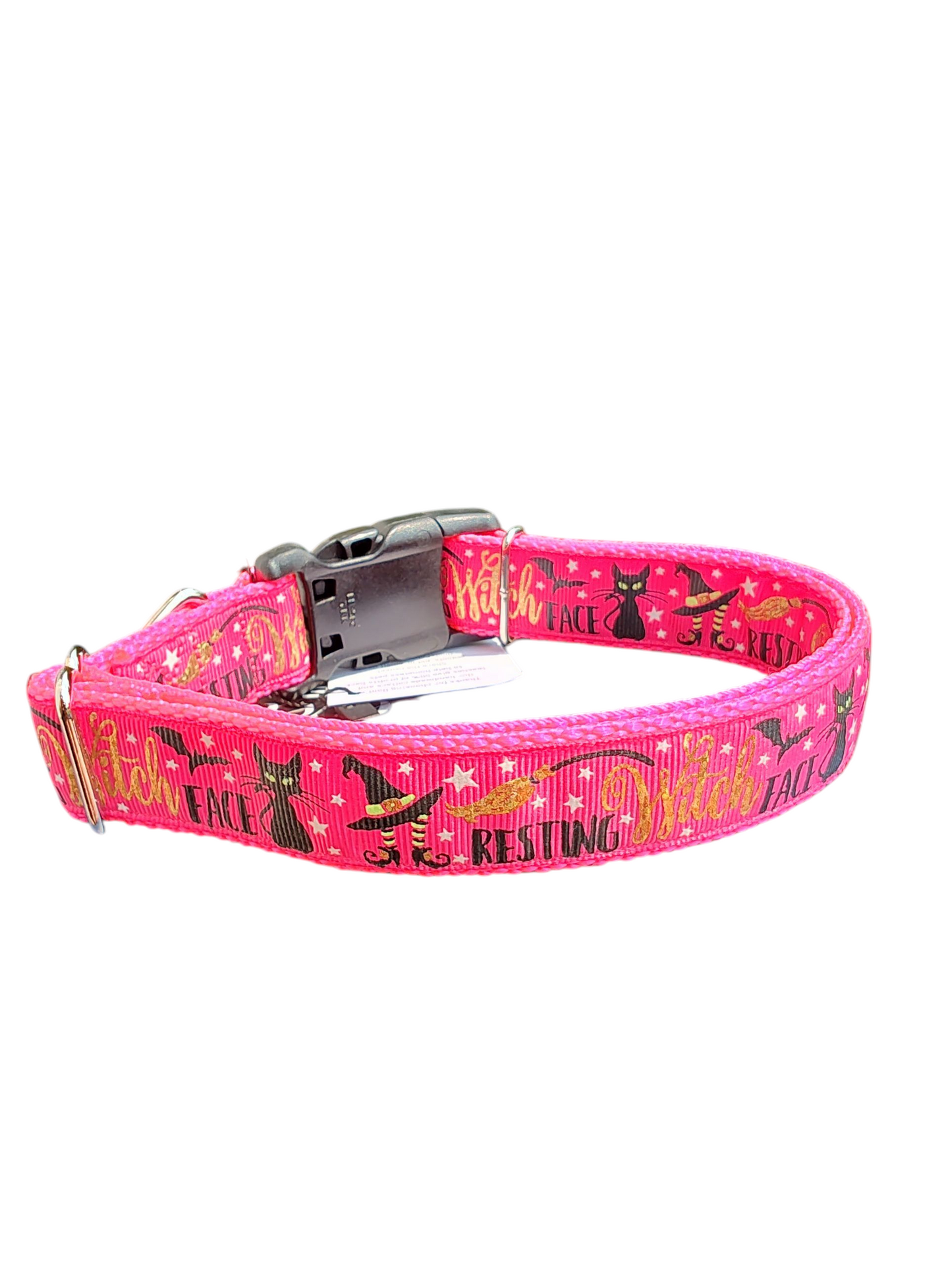 Collar de nailon para perro con cara de bruja en reposo
