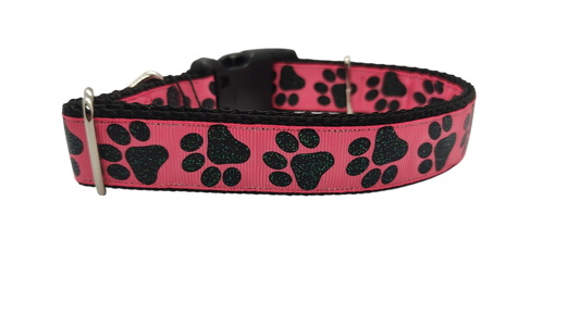 Collier pour chien en nylon rose avec empreintes de pattes noires à paillettes