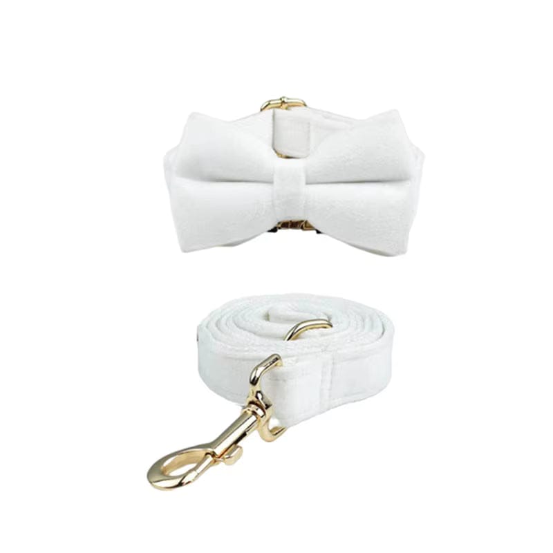 Conjunto clásico de terciopelo blanco personalizado para bodas